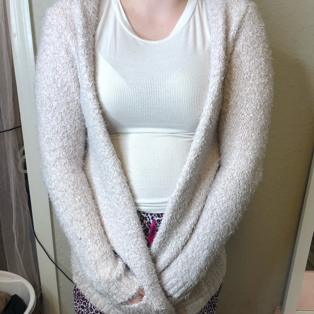 Sweater - Picture 2 of 3